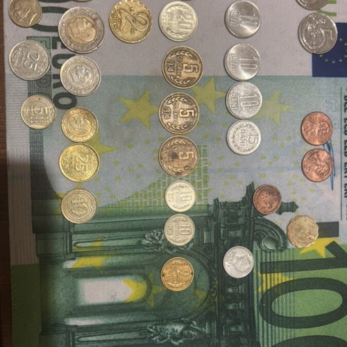 Coin set used from different countries
