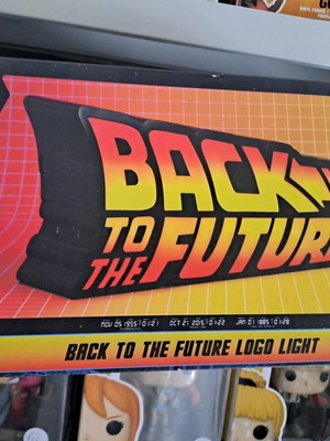 Back to the Future φωτιστικό λογότυπο καινούριο, με μπαταρίες ή USB
