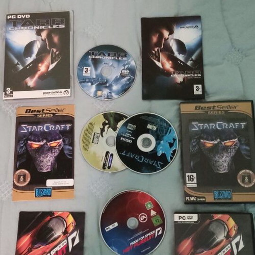 PC games used, pack of 12 titles