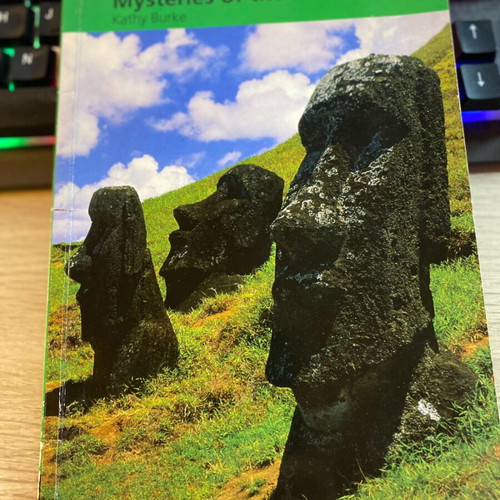 Mysteries of the Unexplained book like new 2007