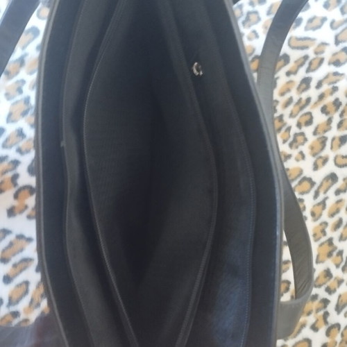 Black shoulder bag made of faux leather, like new