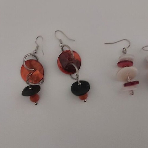 Faux bijoux set of 18 pieces in like-new condition