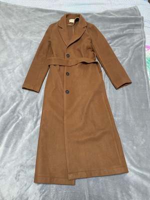Dixie Women’s Long Coat size M used, brown