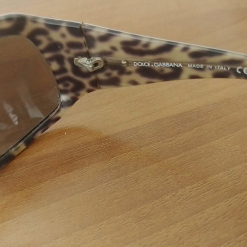Dolce & Gabbana sunglasses in very good condition with rhinestones