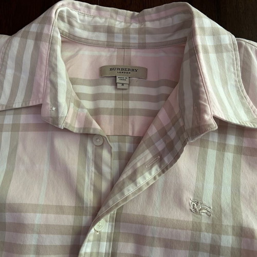 BURBERRY LONDON No S, women's shirt, three-quarter sleeve, elastic fabric. Authentic.