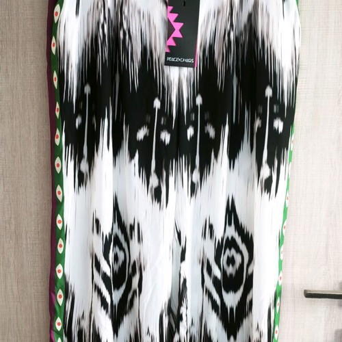 Peace and Chaos pants new, size L/XL, black and white