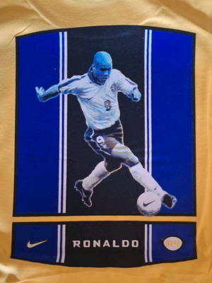 Nike Ronaldo vintage kids T-shirt yellow new, size XL for 10-12 years