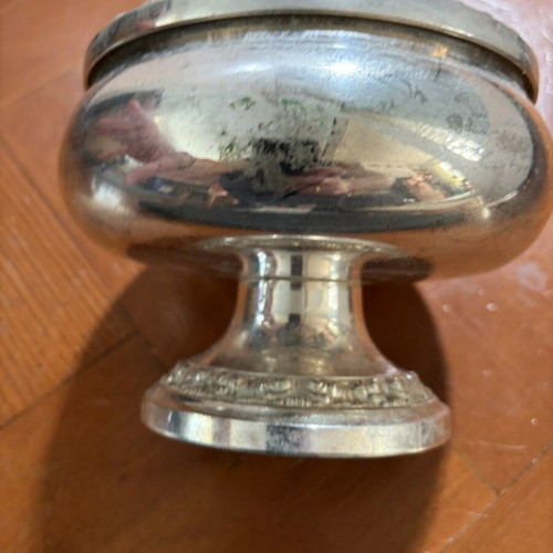 Silver-plated bowl flower holder like new with flower support grid