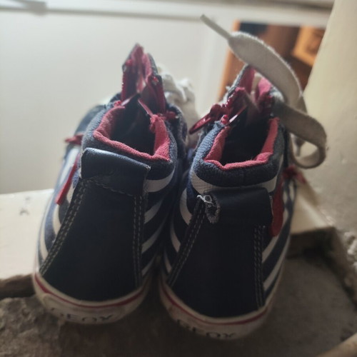 Geox sneakers size 27 used, blue and red