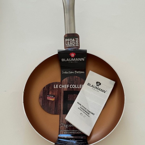 Blaumann Le Chef Cookware set of 2, new, non-stick copper color