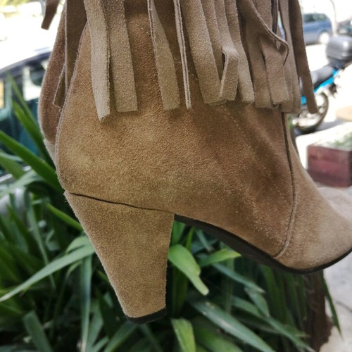 Beige boots made of genuine suede leather, like new