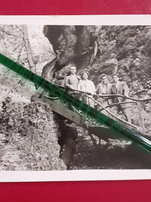 Pack of two old excursion photos