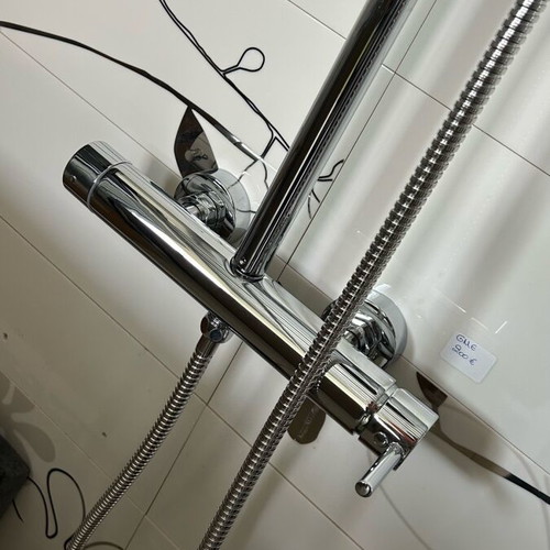 Thermostatic shower column with 2 outlets and adjustable column, new