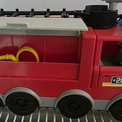 Micky Mouse Fire Truck used with light and music