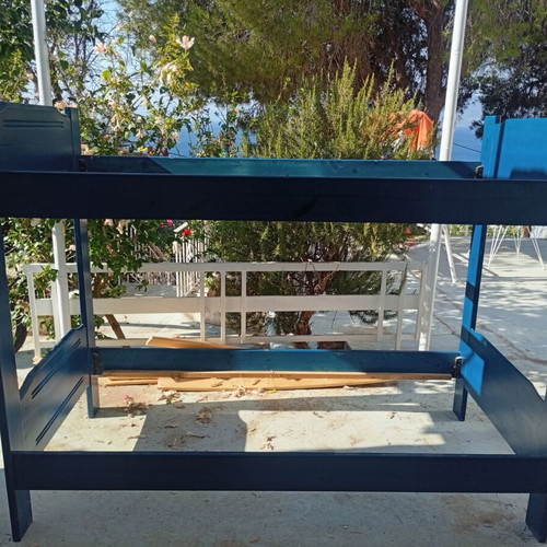 Bunk bed frame without mattresses