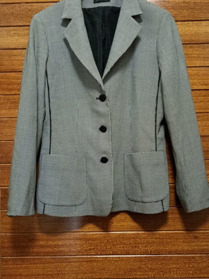 Wool jacket black-white size L like new