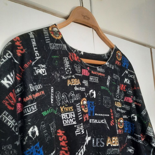 Mesh & Co Hard Rock Band T-Shirt XL, black with multicolor print