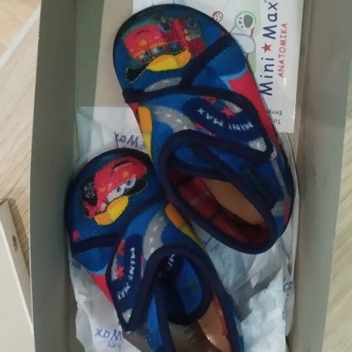 Mini Max Baby Shoes Size 21 Like New