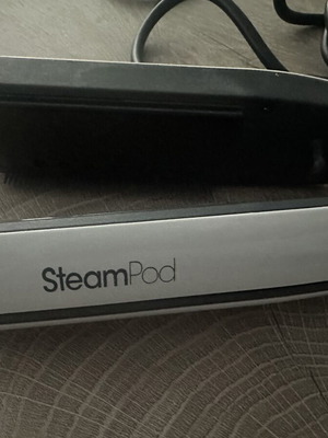 L’Oréal Professionnel Steampod 3 steam iron like new