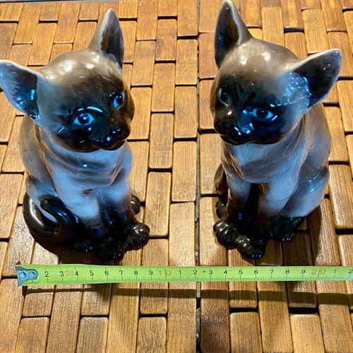 Paired porcelain Siamese cat figurines like new, Germany 70s