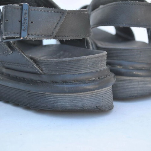 Dr. Martens Voss black leather platform sandals used, size 39
