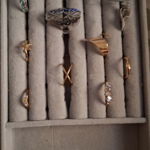 Rings new, set of 9 in silver and gold colors