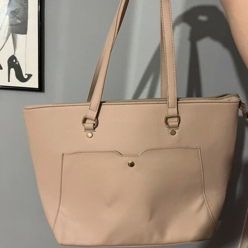 Shoulder bag beige like new, large everyday