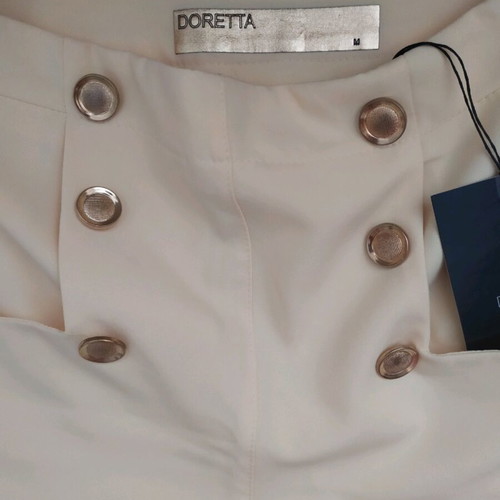 Doretta women's summer shorts new, yellow canary, size M