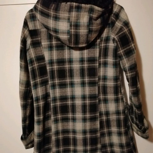 Checked coat like new, size M