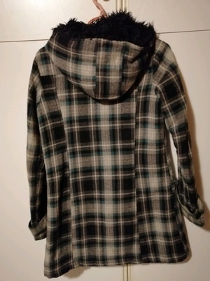 Checked coat like new, size M
