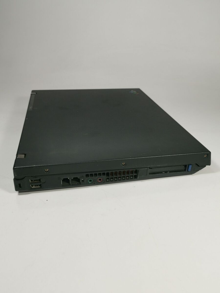 IBM ThinkPad R50e Type 1834 laptop used,… - € 40,00 - Vendora.cy