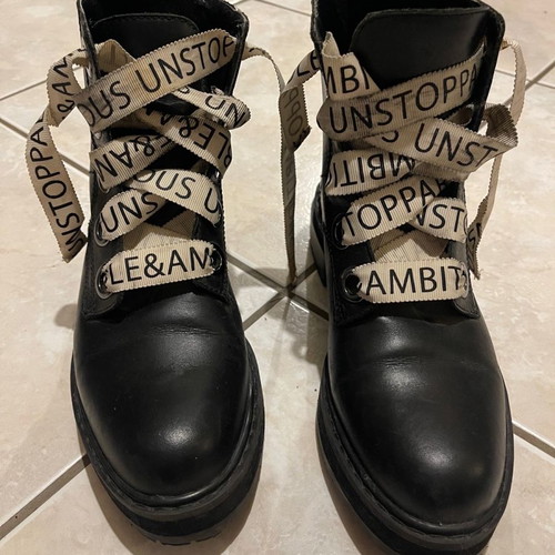 Zara ankle boots size 38 new, black