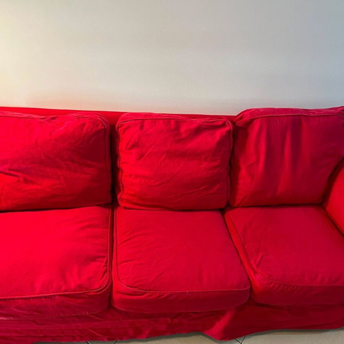 Sofa used, 3-seater red fabric upholstery