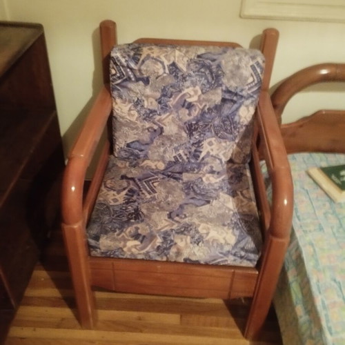 Armchairs like new, set of 2, wood