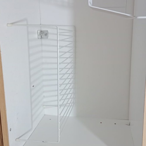 Kitchen Organization Set like new, 2 plate racks and 3 shelves