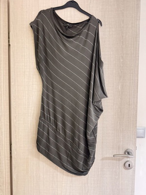 River Island dress size 42 asymmetric grey striped one shoulder draped like new