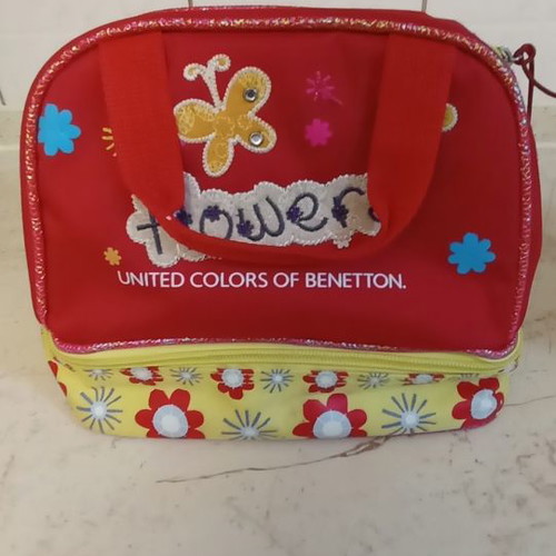 Benetton Kids Lunch Bag used with double compartment