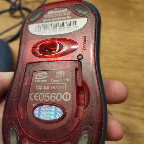 Microsoft wireless mouse used, works with 2 AA batteries, USB
