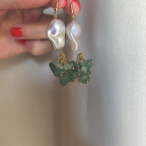 Glam dangle earrings with pearl and semi-precious stones