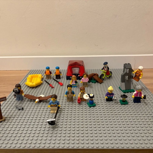 Lego City set 60202 Outdoor adventures used with figures and accessories