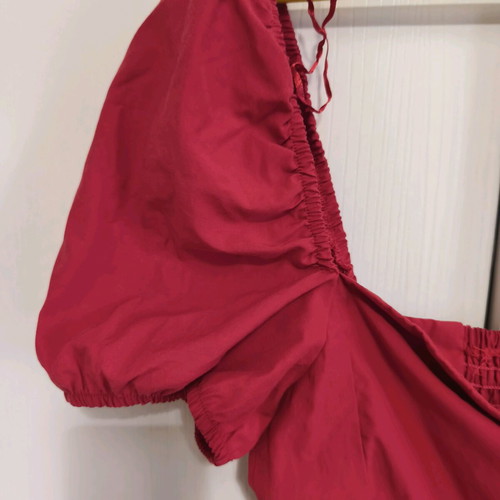 Women's red mini dress Medium Pink Woman like new with neckline