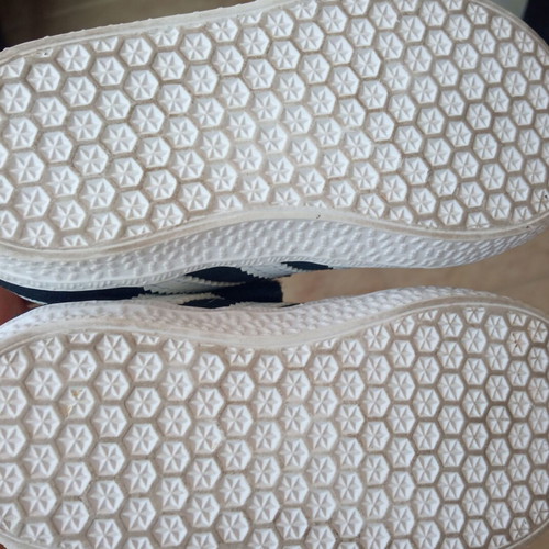 GEOX SIZE 21***WAREHOUSE CLEARANCE***WHOEVER GETS IT FIRST!