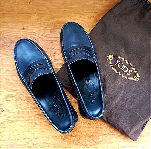 Tod's loafers in leather