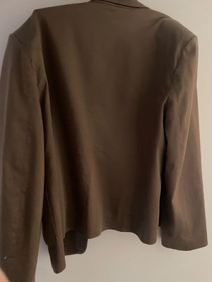 Jacket like new, size 7XL