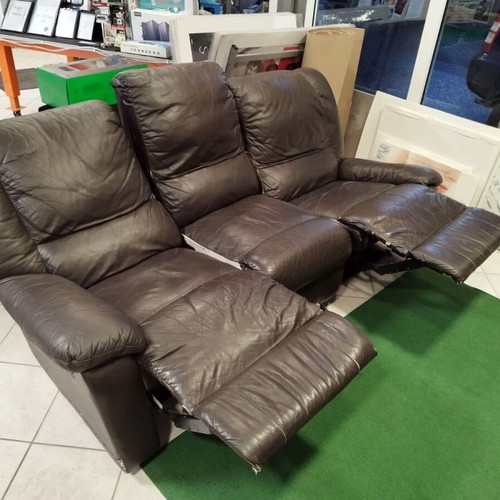 Three-seater black leather sofa with recline