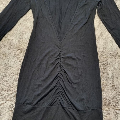 Dress with open back, like new, size S, black