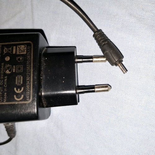 Nokia charger like new for old phone genuine Nokia
