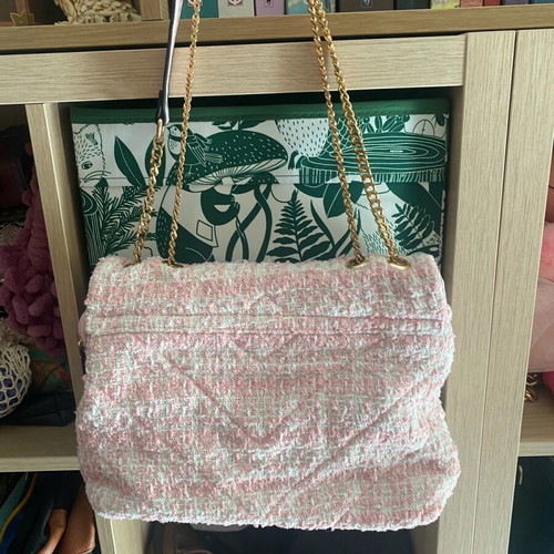 Shoulder bag like new, white and pink, spacious and winter style