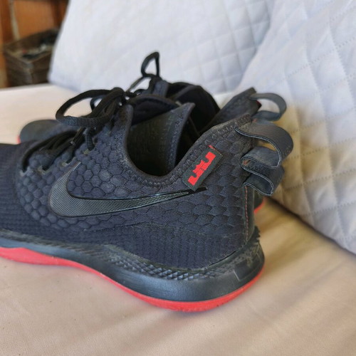 Nike LeBron Witness III athletic shoes like new, size 47, black with red sole