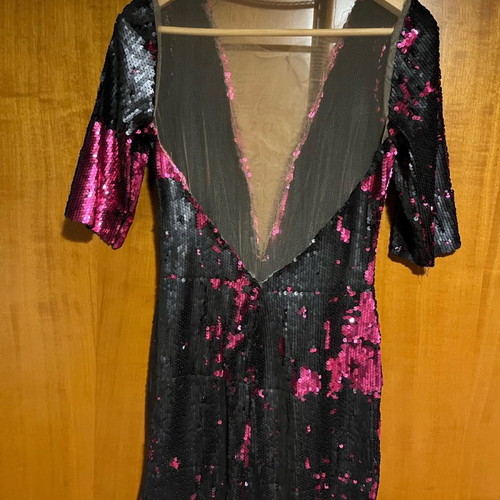 Dress with sequins like new, open back, size small